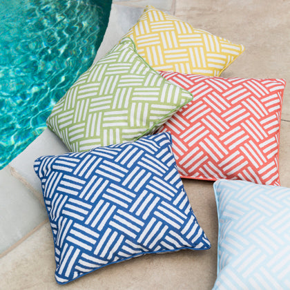 Durable and Stylish Outdoor Throw Pillows